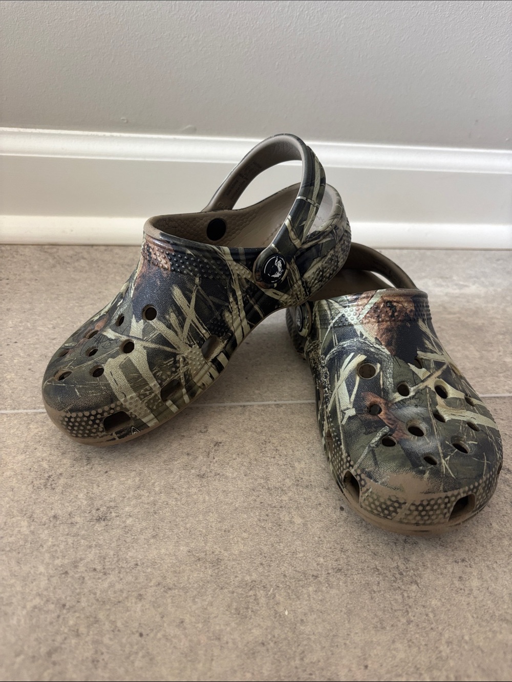 CROCS Kids Camo Slip-On Clogs in Green and Brown